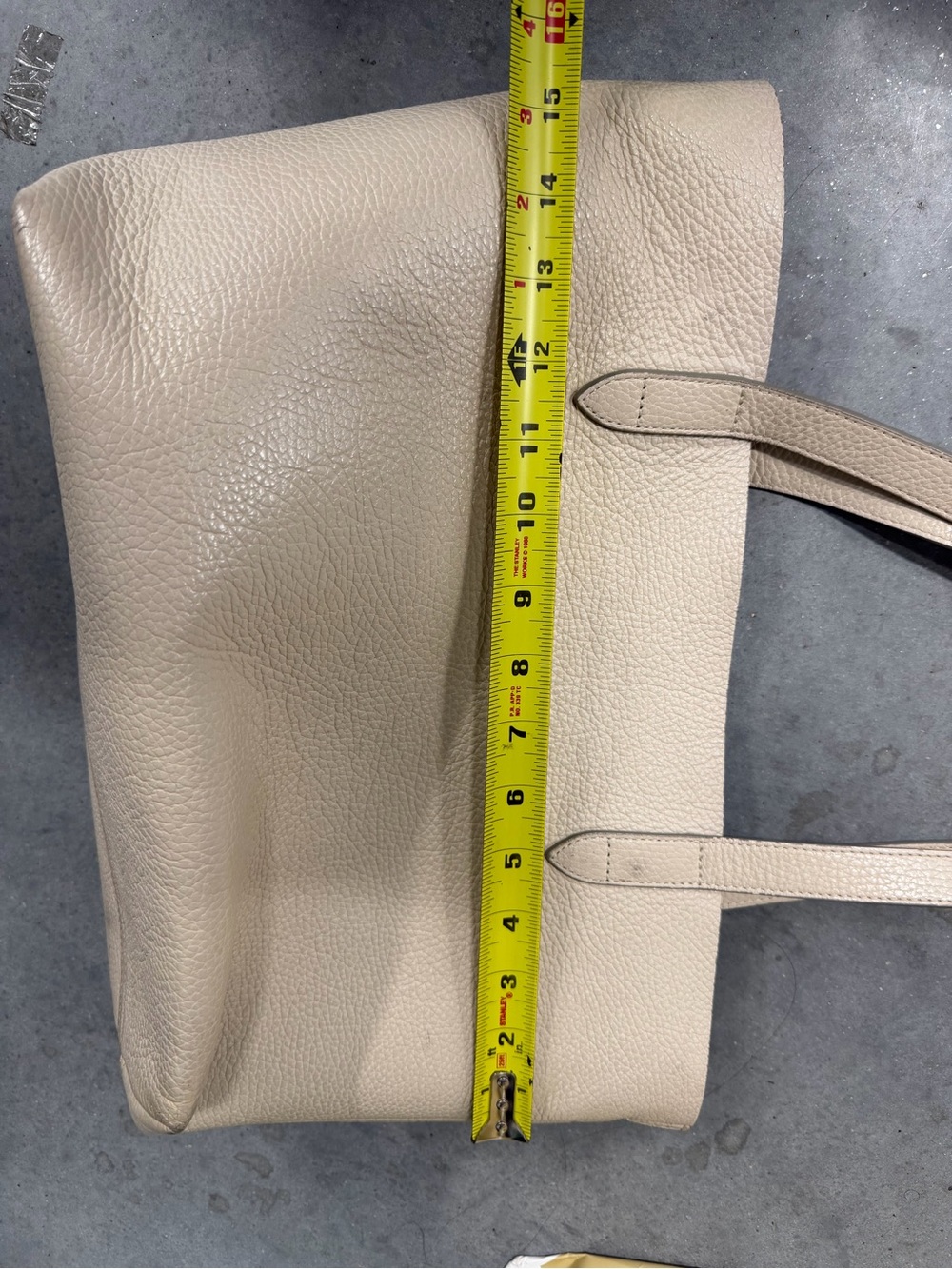 Cuyana Easy Tote Pebbled Leather Cream Ivory Large Minimalist Work Bag - Picture 13 of 15